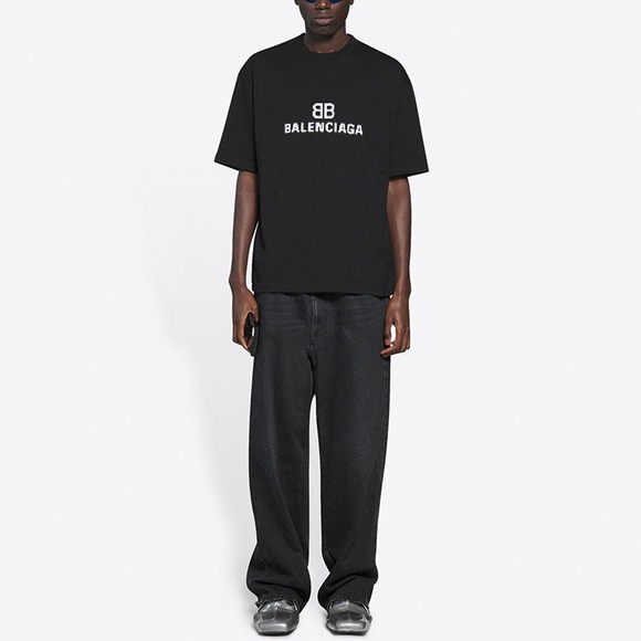 NWT Men’ Size Medium Balenciaga BB Pixel Logo T-Shirt 100% Cotton In Black/White - Picture 1 of 15